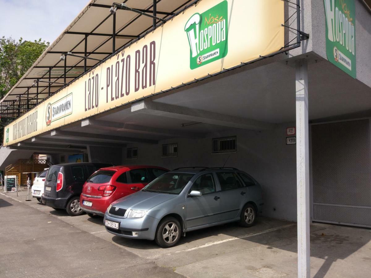 Riverview Apartment Μπρατισλάβα Εξωτερικό φωτογραφία